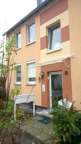 Schöner Wohnen in dieser 3-Zimmer-Wohnung in Stadtlage ohne Balkon/Einbauküche